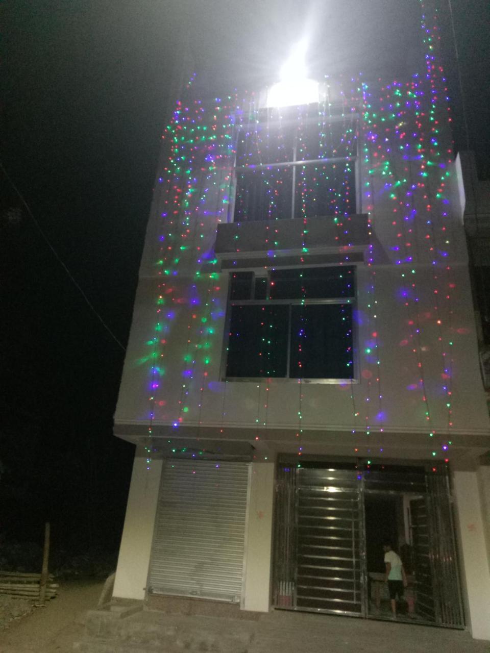 Hotel Ganga Vilas Colonelganj Exterior photo